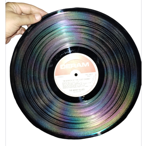 Moody Blues Vinyl Album-In Search of the Last Chord - Picture 3 of 6